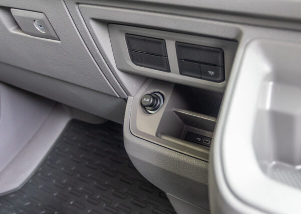 MAN TGE 3.140 – 4X2F SB – Lion XC – FWD - Long Wheel Base – Indium Grey – BRAND NEW - Business Spec - Image 27