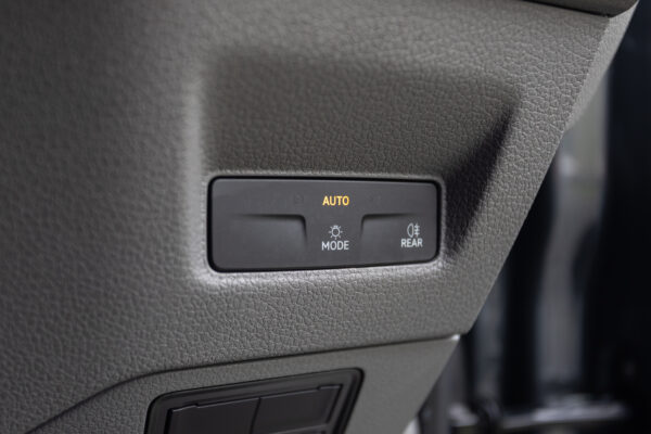 MAN TGE 3.140 – 4X2F SB – Lion XC – FWD - Long Wheel Base – Indium Grey – BRAND NEW - Business Spec - Image 38