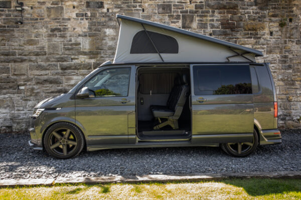 Exploria Active Van LWB T6.1 - Indium Grey - ABT - Fabric Lining and Elevating roof - Image 17