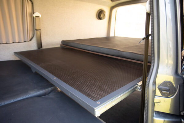 Exploria Active Van LWB T6.1 - Indium Grey - ABT - Fabric Lining and Elevating roof - Image 27