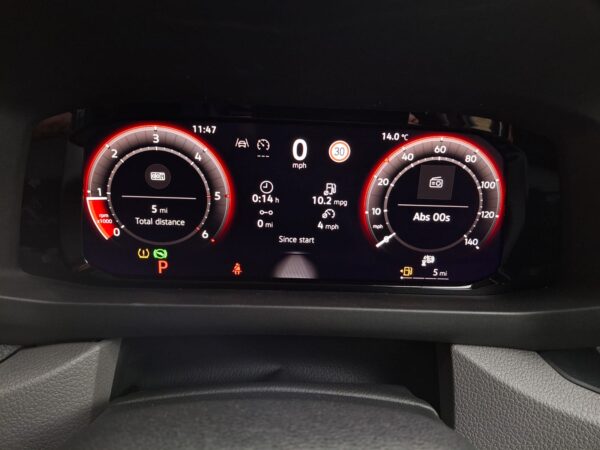 MAN TGE 3.180 - 4X2 - Lion XS - LWB - Kombi - 5 Seater - Indium GREY - 180 BHP - BRAND NEW - Image 3