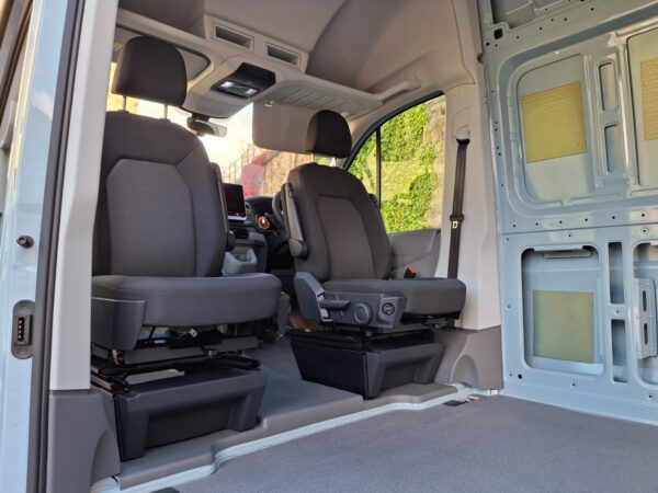 MAN TGE 3.180 - XC Auto - 4X4 MWB / Standard Wheelbase - Flannel Grey - BRAND NEW - Camper Spec! - Image 23