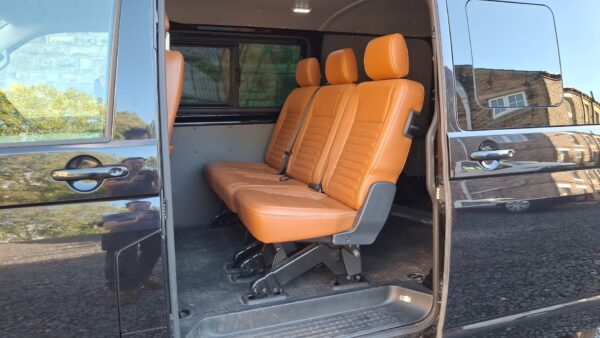 VW T6.1 - Factory Kombi - SWB - T32 - 150BHP - 1 Owner - 48k miles - Image 2