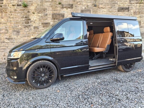 VW T6.1 - Factory Kombi - SWB - T32 - 150BHP - 1 Owner - 48k miles - Image 5