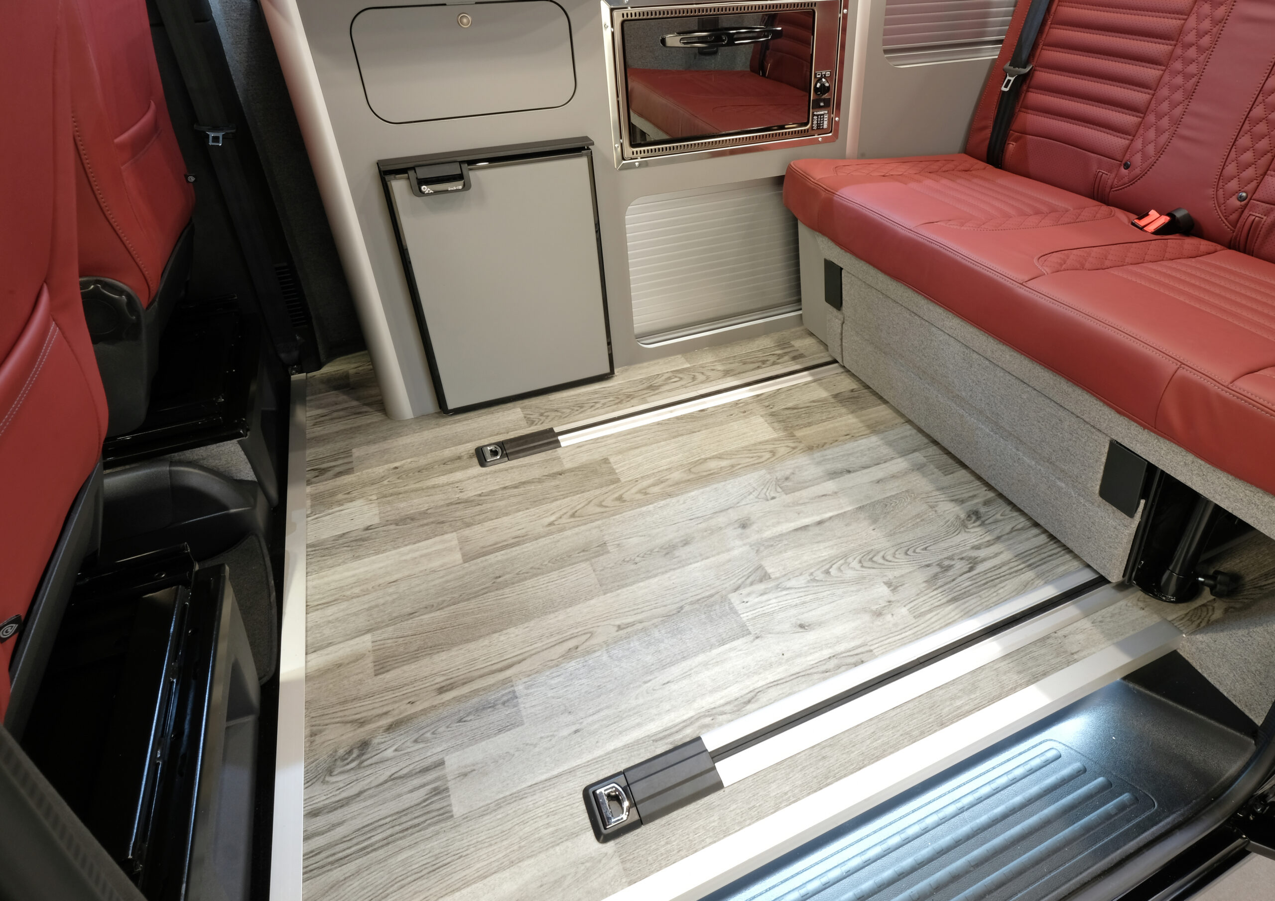 VW T6.1 – Exploria Multisport - Factory Kombi – LWB – T32 – 1 Owner - Image 15