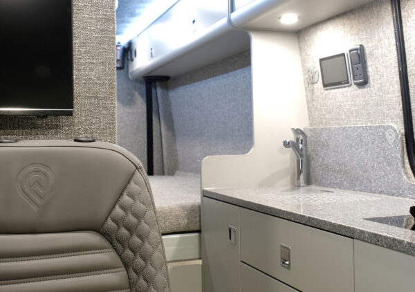 MAN TGE LWB - Multisport 68- Starlight Blue Campervan - Demo showroom Vehicle - Image 27