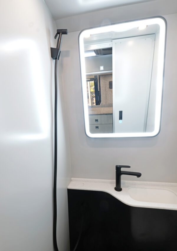 MAN TGE LWB - Multisport 68- Starlight Blue Campervan - Demo showroom Vehicle - Image 20
