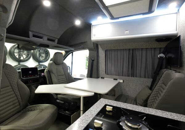 MAN TGE LWB - Multisport 68- Starlight Blue Campervan - Demo showroom Vehicle - Image 9
