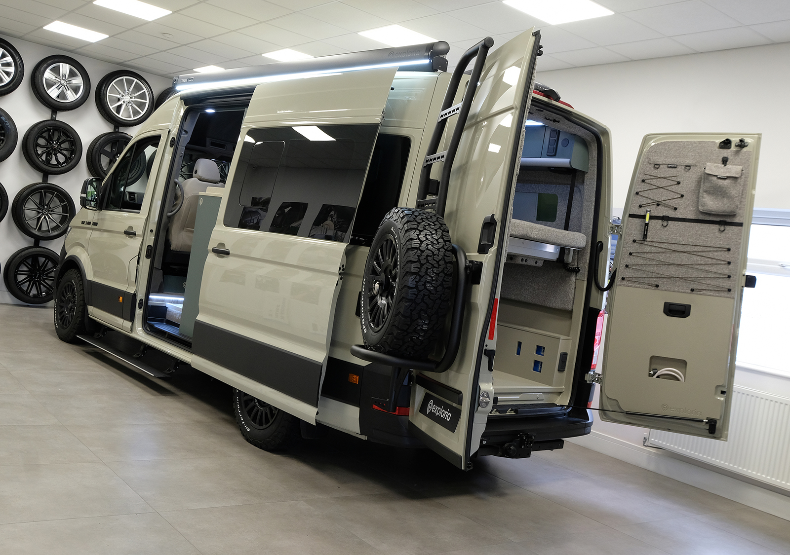 Multisport 60 - MAN TGE 3.180 –  4X4 MWB / Standard Wheelbase – Light Grey - Show Van - Image 10
