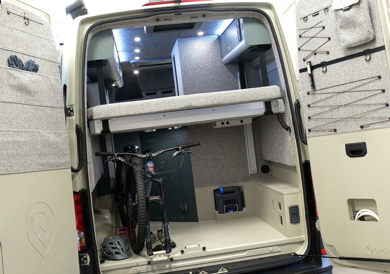 Multisport 60 - MAN TGE 3.180 –  4X4 MWB / Standard Wheelbase – Light Grey - Show Van - Image 15