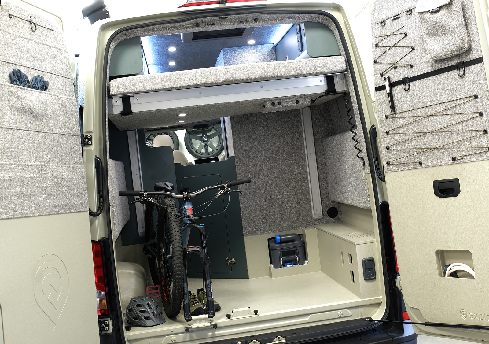 Multisport 60 - MAN TGE 3.180 –  4X4 MWB / Standard Wheelbase – Light Grey - Show Van - Image 13