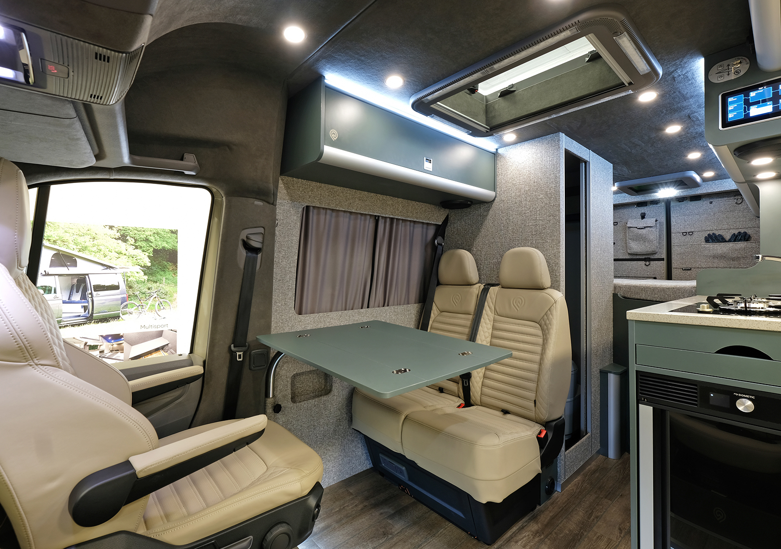 Multisport 60 - MAN TGE 3.180 –  4X4 MWB / Standard Wheelbase – Light Grey - Show Van - Image 34