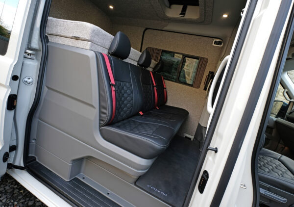 Kombi 60 - MAN TGE 3.180 –  MWB / Standard Wheelbase – Ascot Grey - Show Van - Image 5