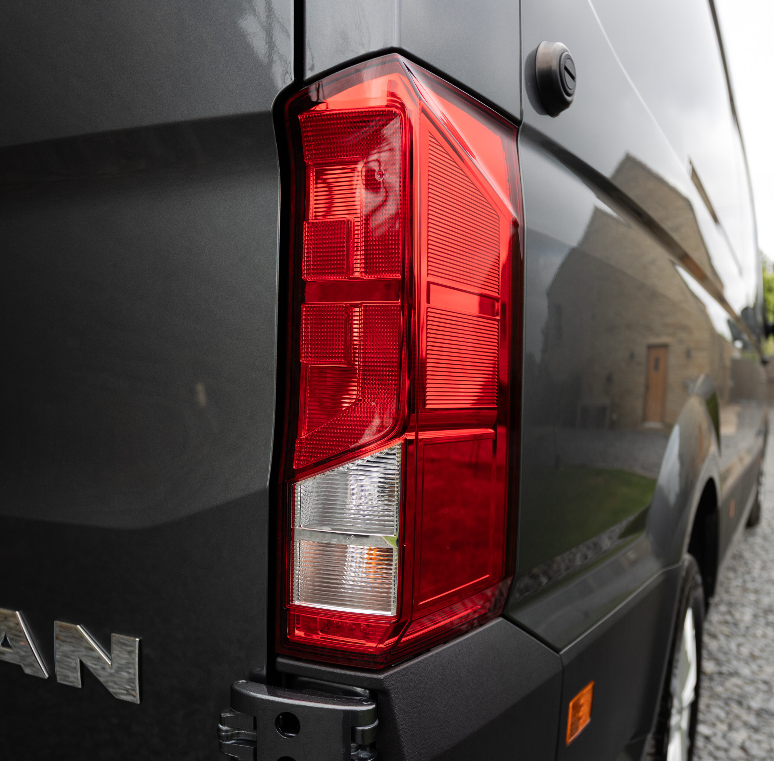 MAN TGE 3.140 – 4X2F SB – Lion XC – FWD – Long Wheel Base – Indium Grey – BRAND NEW – Business Spec - Image 18