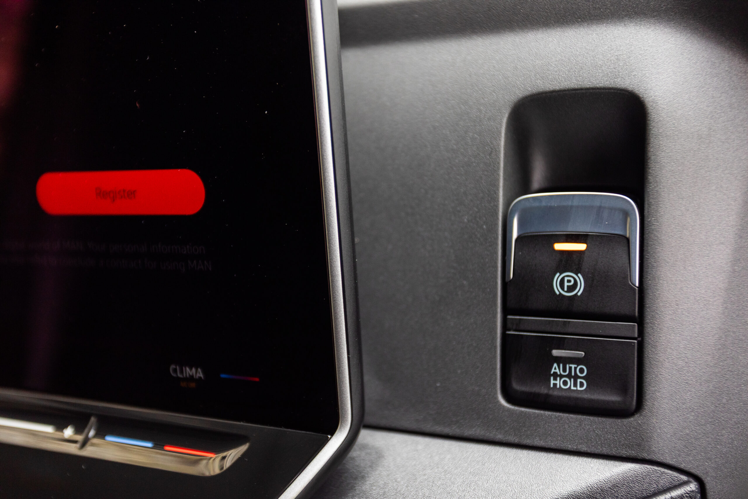 MAN TGE 3.140 – 4X2F SB – Lion XC – FWD – Long Wheel Base – Indium Grey – BRAND NEW – Business Spec - Image 25