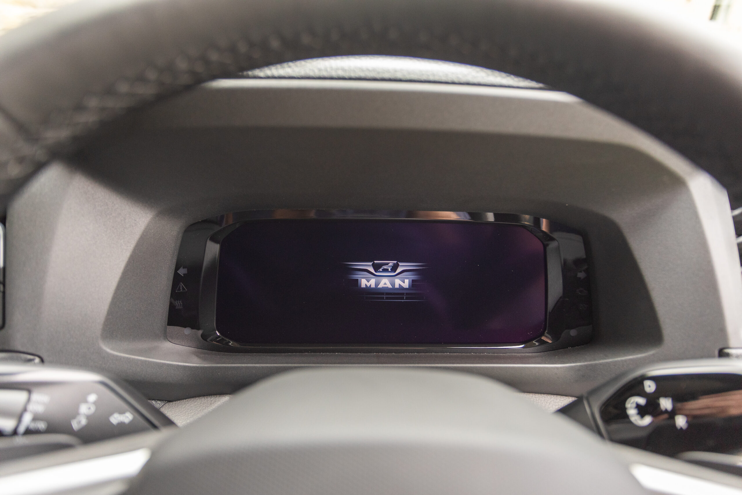 MAN TGE 3.140 – 4X2F SB – Lion XC – FWD – Long Wheel Base – Indium Grey – BRAND NEW – Business Spec - Image 29