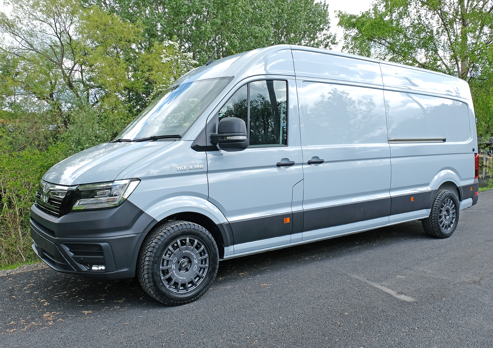 MAN TGE 3.180 – XC Auto – 2X4 LWB – Flannel Grey – BRAND NEW – Camper Spec! - Image 2
