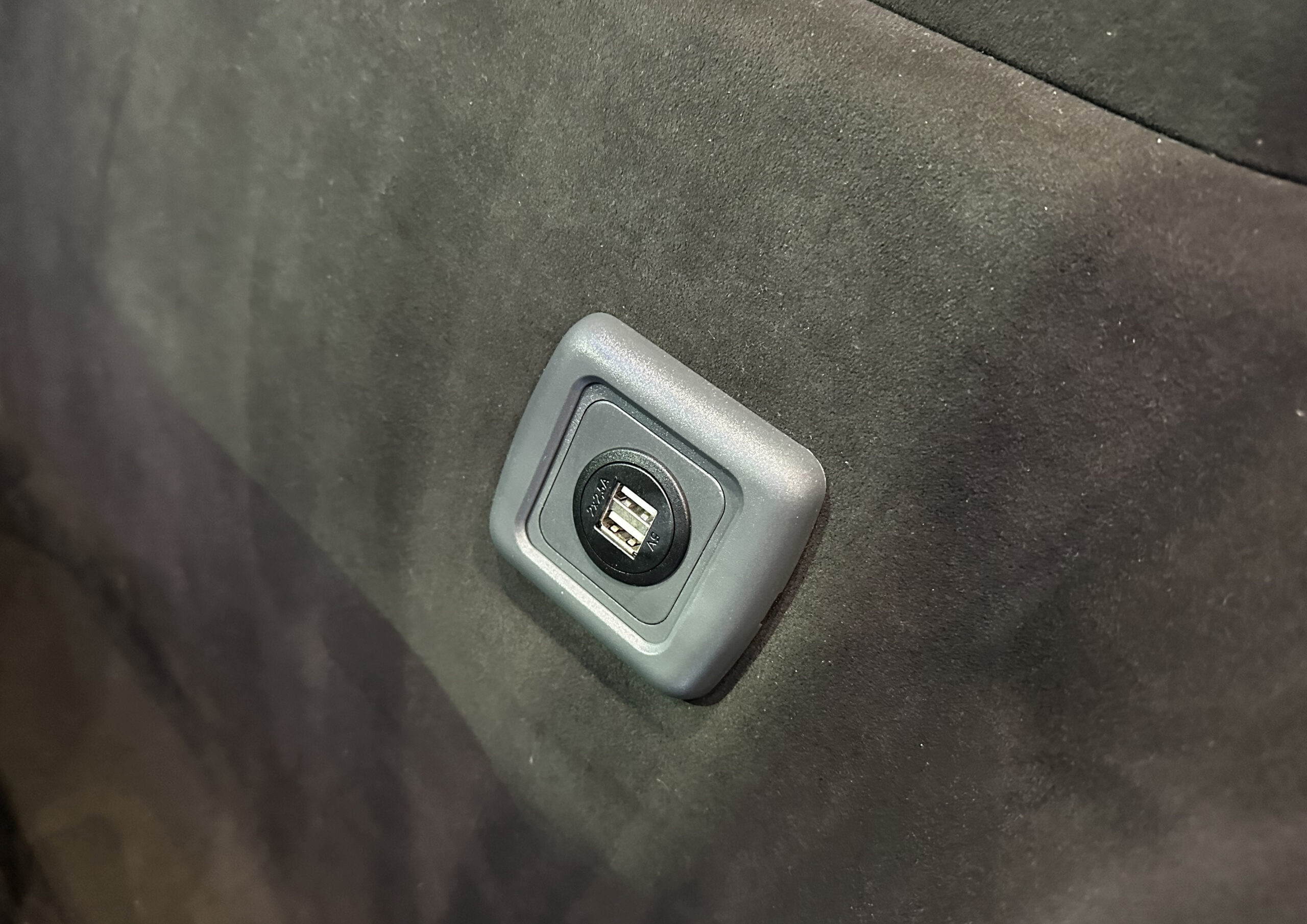 VW Transporter – T6.1 SWB – Caravelle Conversion – DSG - ABT Styling - 4 Motion - Image 32