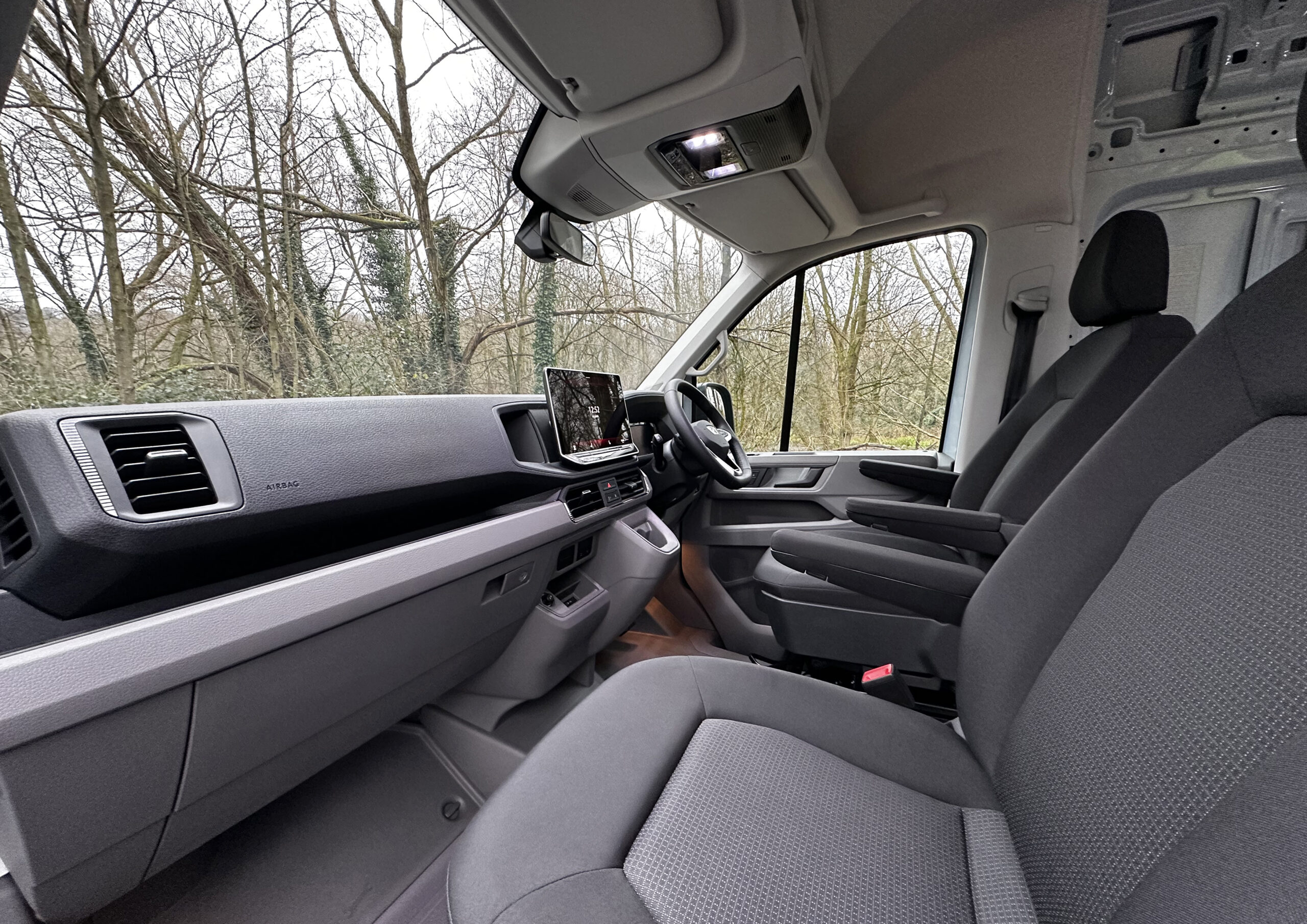 MAN TGE 3.180 – XC Auto – 4X4 LWB – More Vans on order - Please ring - Image 20