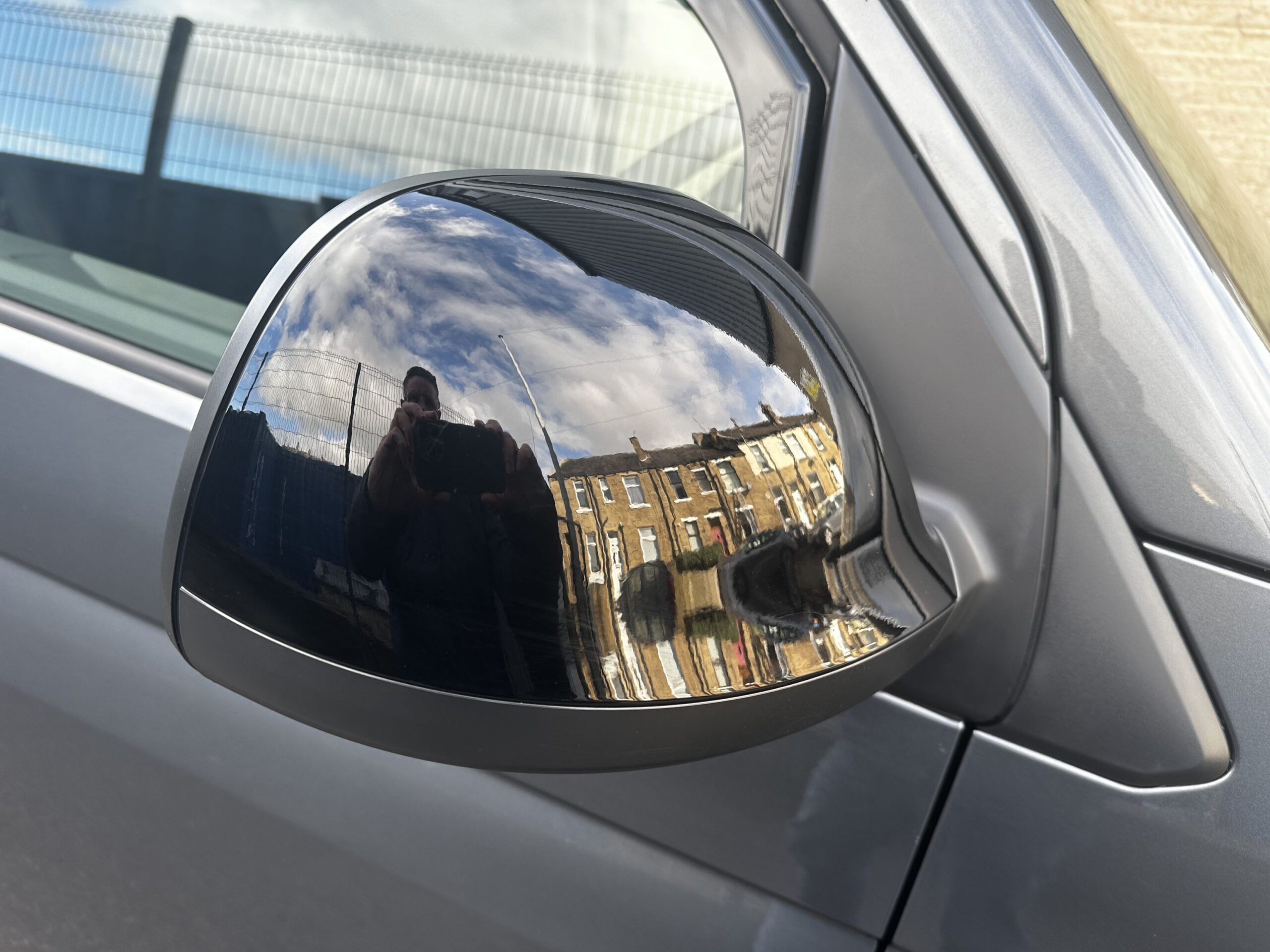 VW Transporter – Sportline – T6.1 SWB – 204 DSG - Exploria Line Out - Image 17