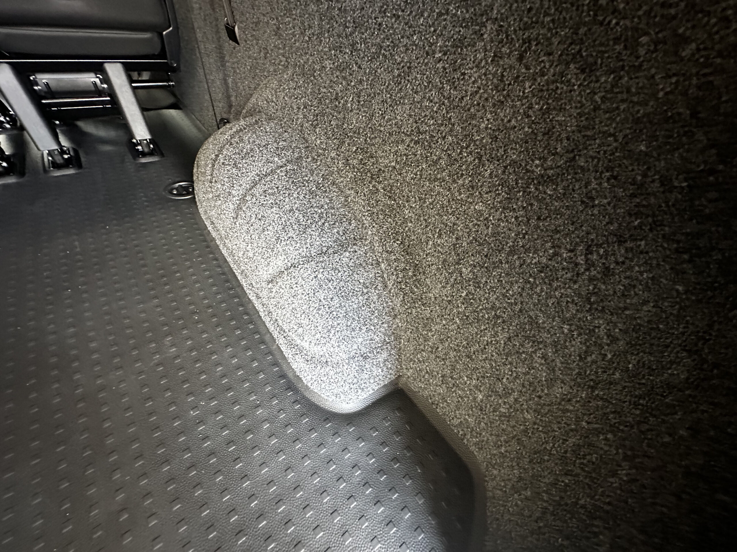 VW Transporter – Sportline – T6.1 SWB – 204 DSG - Exploria Line Out - Image 29