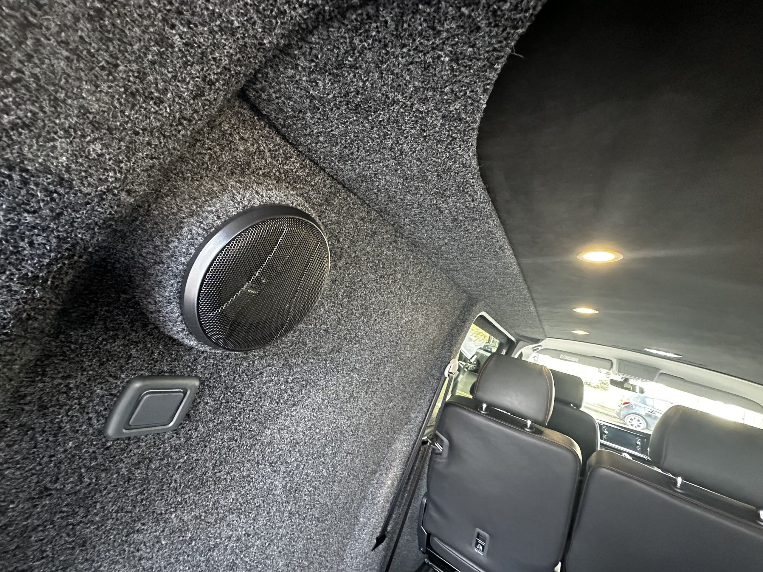 VW Transporter – Sportline – T6.1 SWB – 204 DSG - Exploria Line Out - Image 28