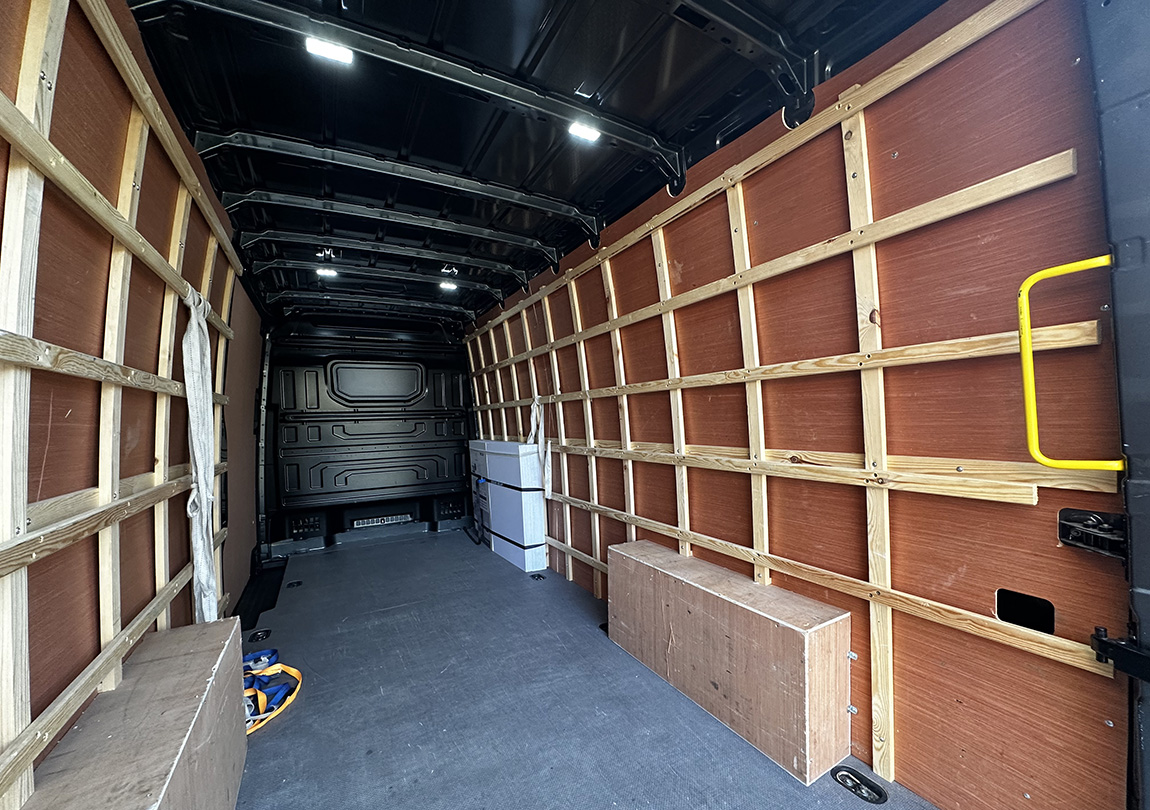 MAN TGE 3.180 - 4X2F SB - Lion XP - Long Wheel Base - Indium Grey - Camper Spec - Image 7