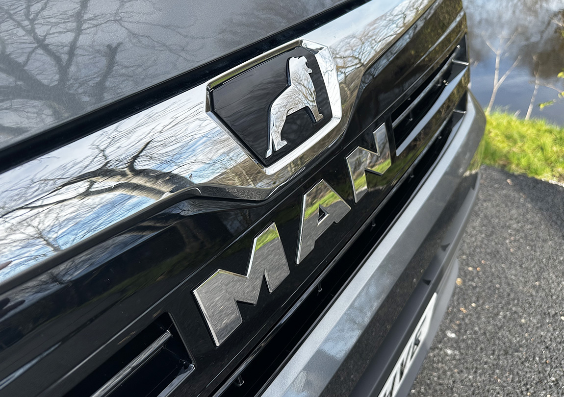 MAN TGE 3.180 - 4X2F SB - Lion XP - Long Wheel Base - Indium Grey - Camper Spec - Image 14