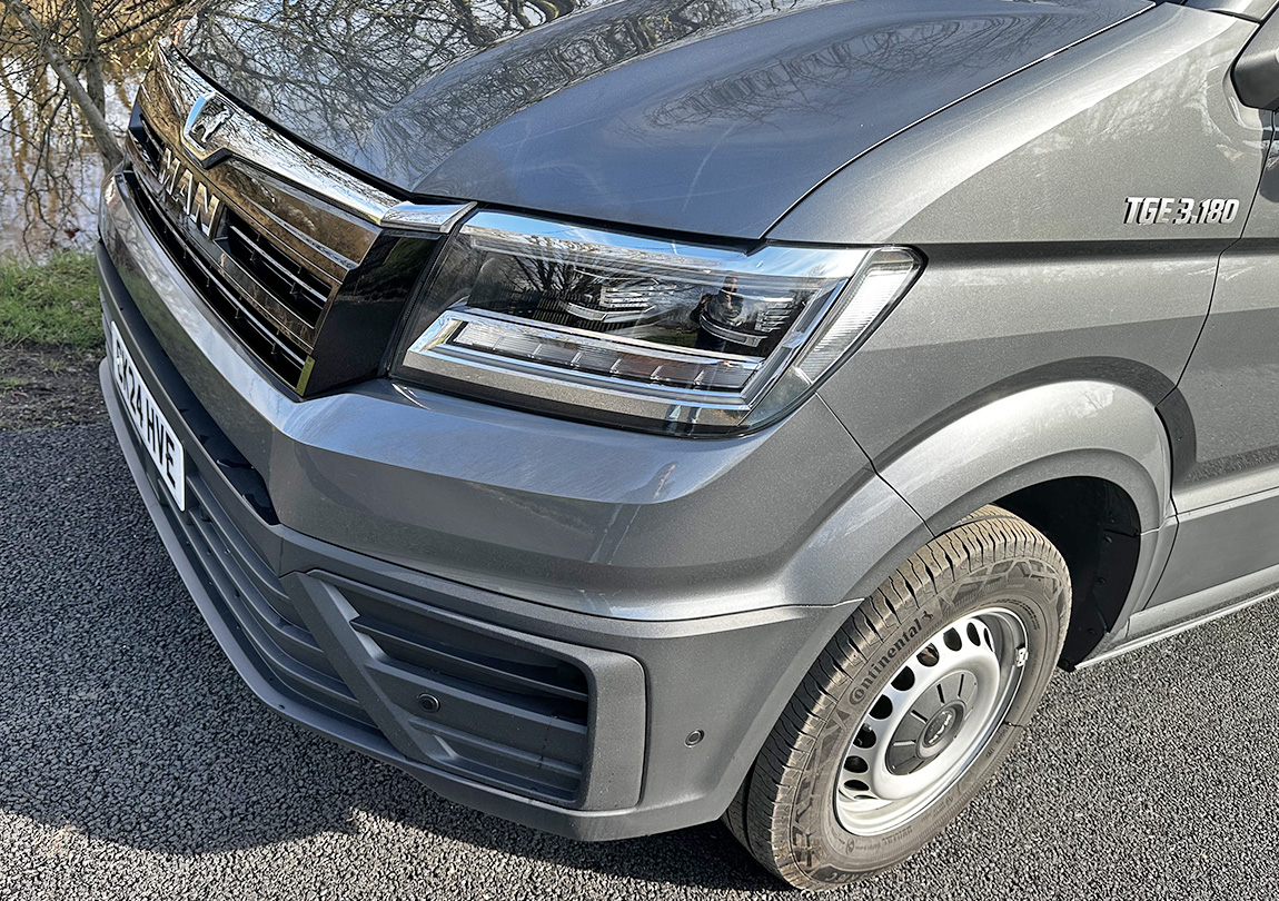 MAN TGE 3.180 - 4X2F SB - Lion XP - Long Wheel Base - Indium Grey - Camper Spec - Image 23