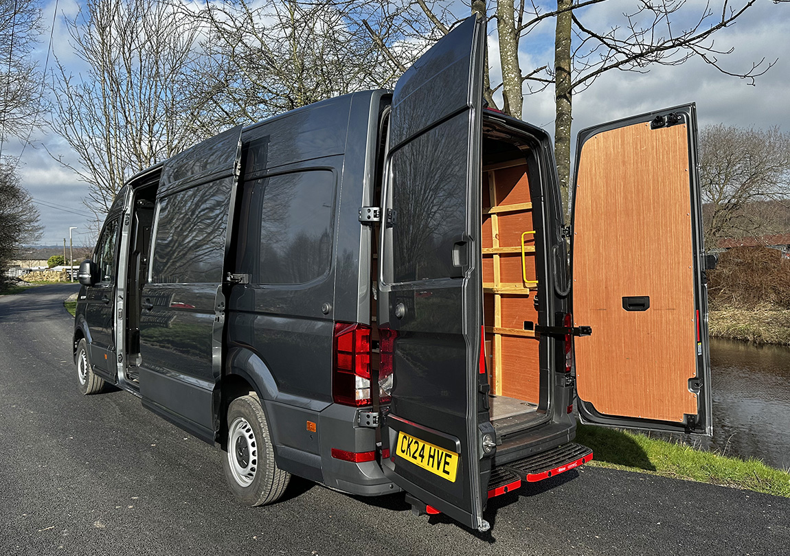 MAN TGE 3.180 - 4X2F SB - Lion XP - Long Wheel Base - Indium Grey - Camper Spec - Image 15