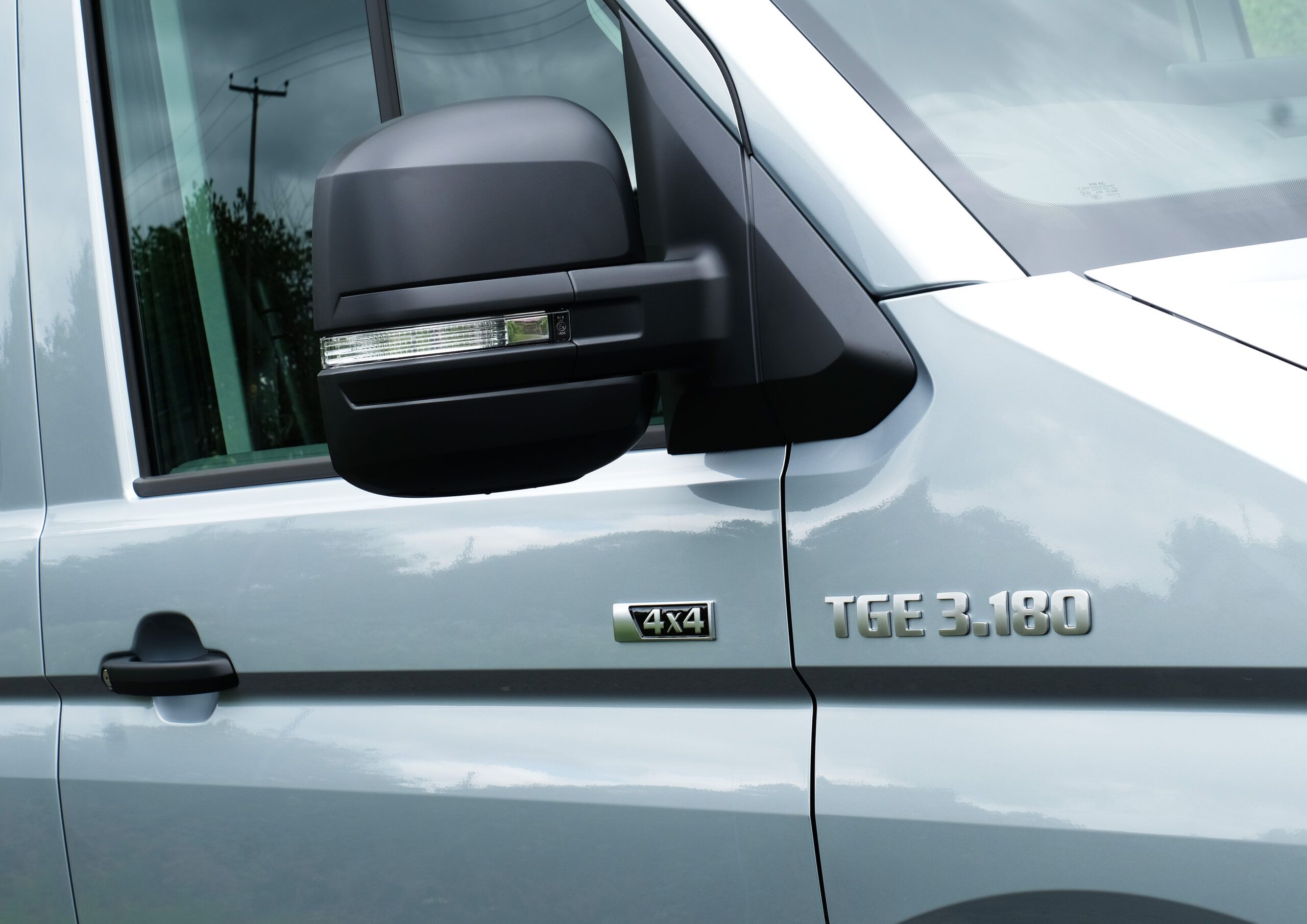 MAN TGE 3.180 – XS Auto – 4X4 LWB – Oyster Silver – BRAND NEW – Camper Spec - Image 8