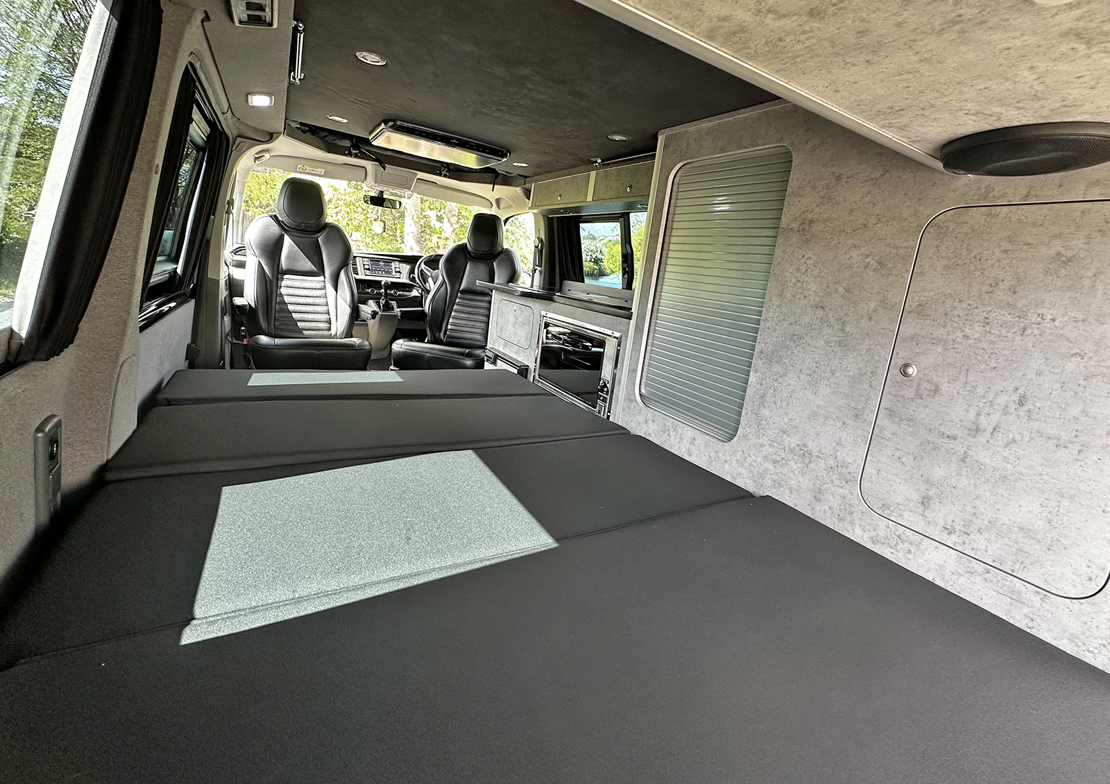 VW Transporter T6.1 - SWB - Exploria Rhythm Campervan - Deep Black Metallic - Image 10